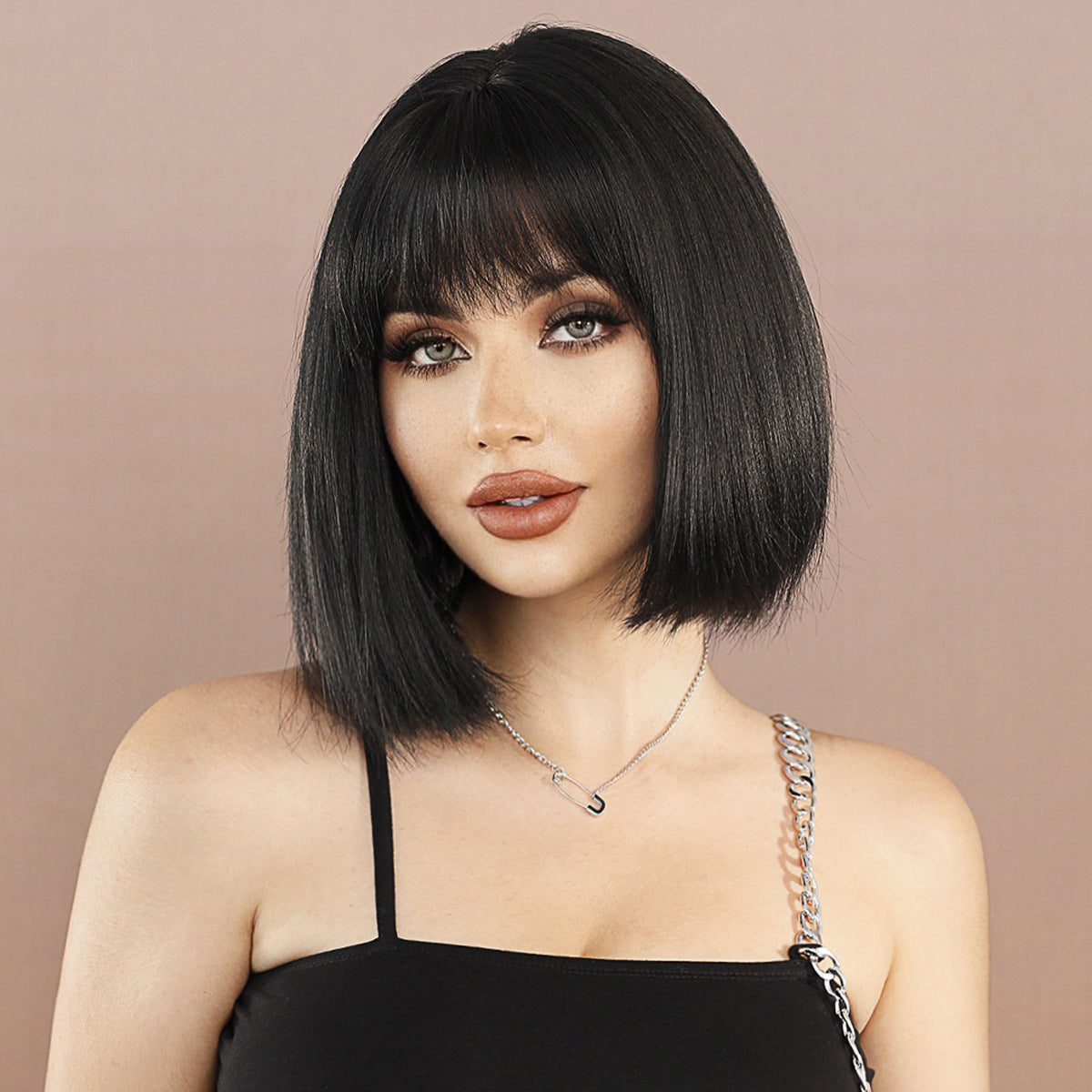 Short Straight Bob Black Wig