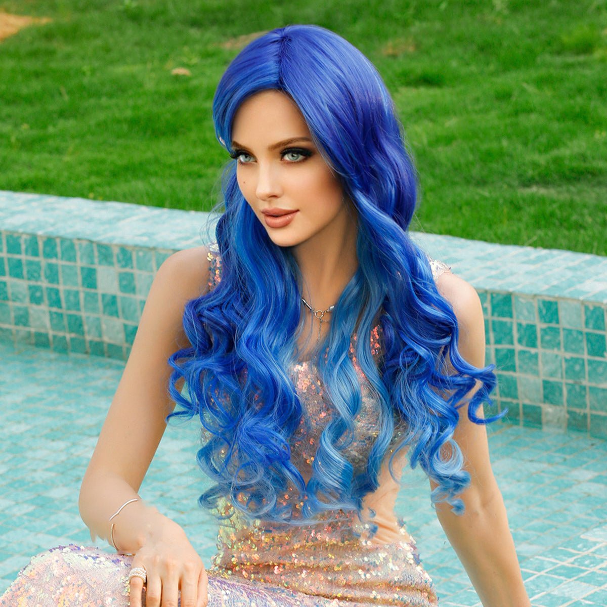 Halloween Ombre Ice Blue Roll Wig - SERENEWIG